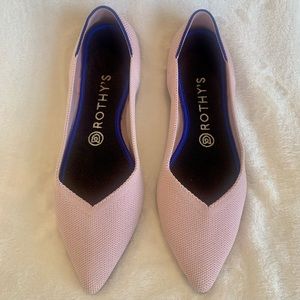 Rothy’s Petal Pink The Point Shoe.  Size 9